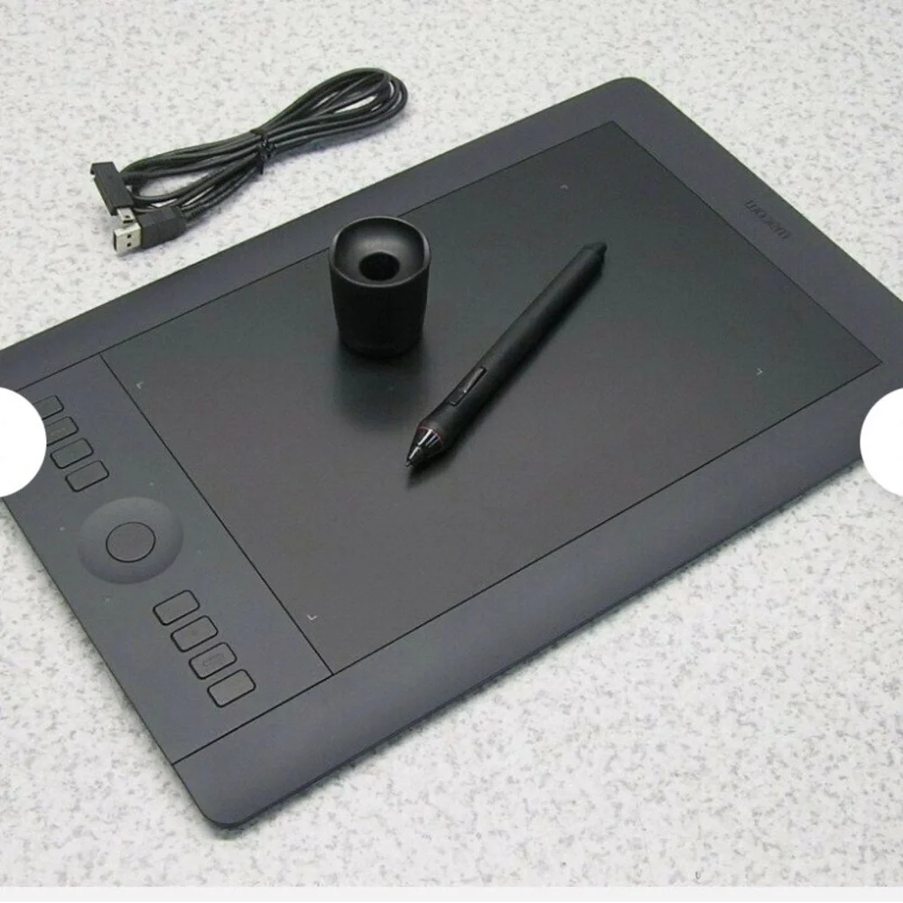 Black Graphics Tablet